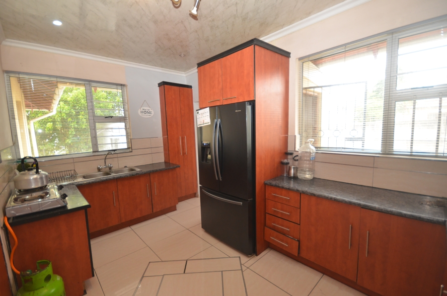 3 Bedroom Property for Sale in Baysville Eastern Cape